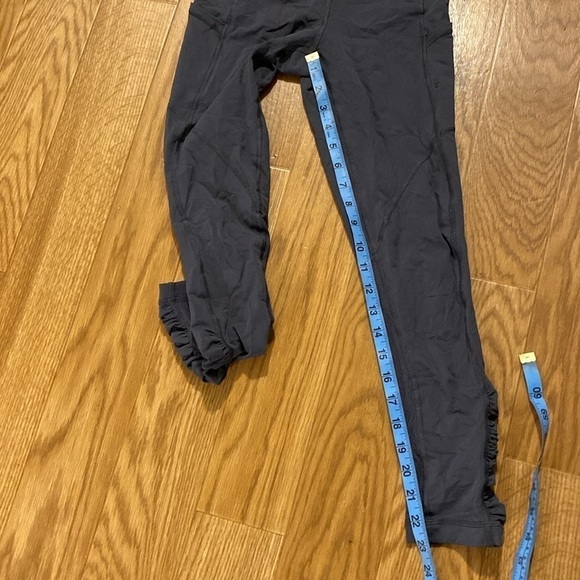 Lululemon Speed Tight *Luxtreme Grey / Grey Striped / Orange Leggings  (Size 2) - Picture 8 of 12